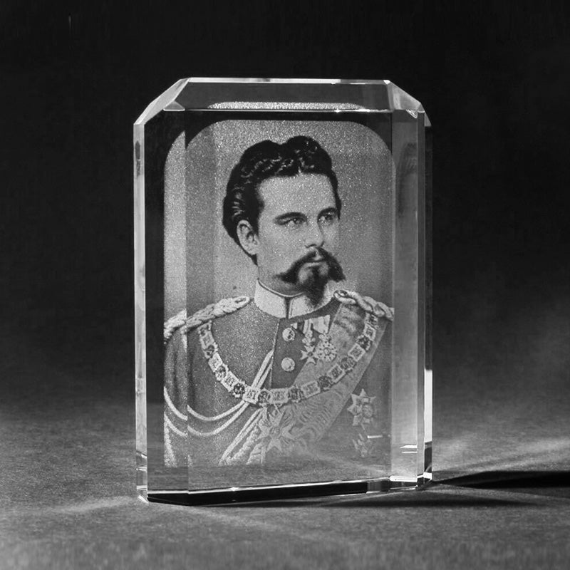2D Glasfoto von König Ludwig. Portrait in Laser Glas