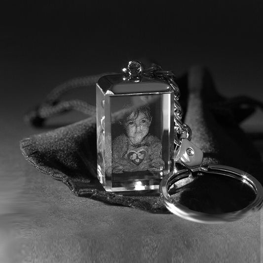 Ihr Gesicht als 3D Laser Foto in Schlüsselanhänger  aus Kristall Glas